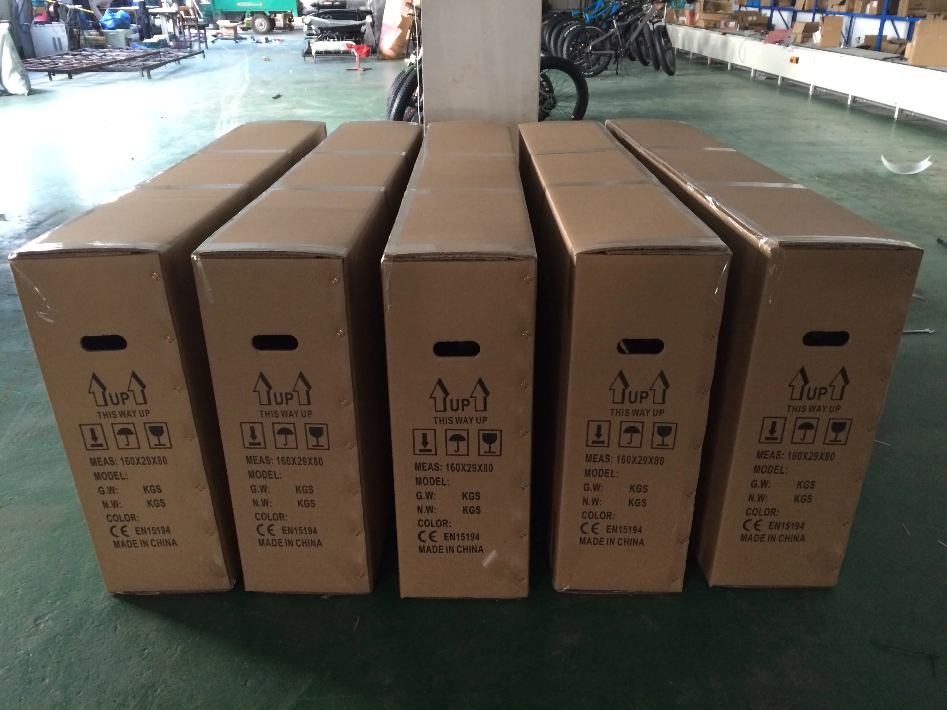 Velocipede with 48v 7-Speed Electronic Throttle 25 kmh Speed Sensor Lithium Battery down Tube Position and Rear Hub Motor