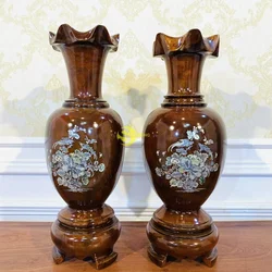 Decorative vase with snails by hand (Chinese feng shui water hyacinth)