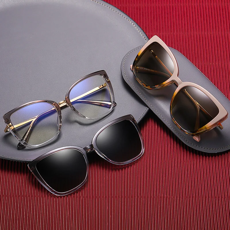 MS 95317 Function Clip On Sunglasses Clip En Gafas Magnetic Magnet Fashion Clip On Frame Sunglasses Polarized Sun Glasses