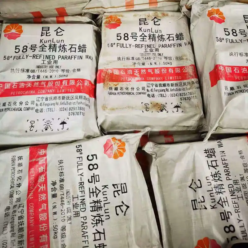 Kunlun Fushun 56-58 Melting Point fully refined paraffin wax 0.5%Oil Content solid Kunlun paraffin wax