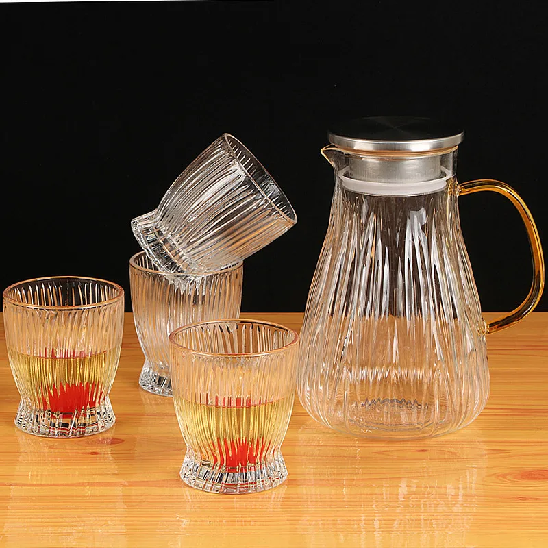 1.6L Clear Striped High Borosilicate Glass Water Pitcher With Lid and Spout Gift Box Glass Water Jug With 4pcs Glass Cups