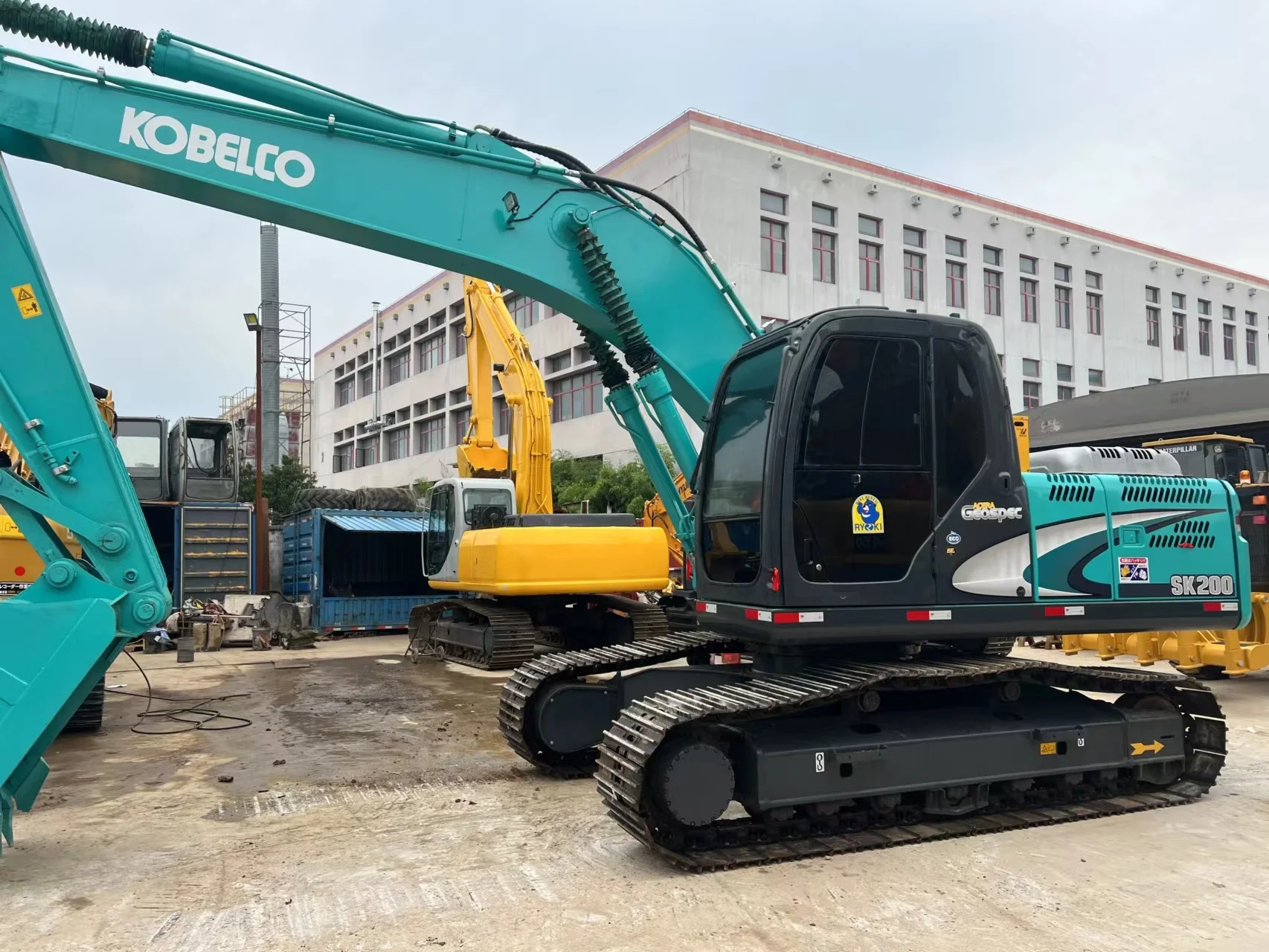 Kobelco SK200-8 Crawler Excavator for Sale Used and Reliable SK360 SK460 Excavator Models Available