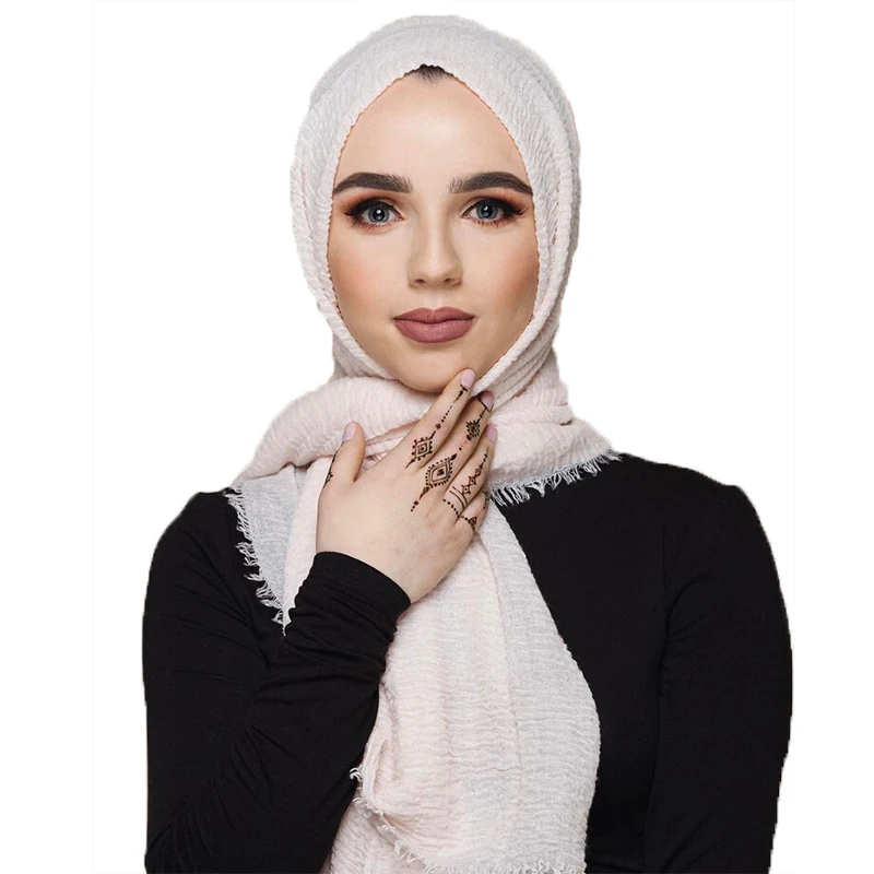 Hot Sale Ready Hijab Products Fashion Style  Fantastic Soft Admirable Plain Color Crinkle Cotton Women Hijab