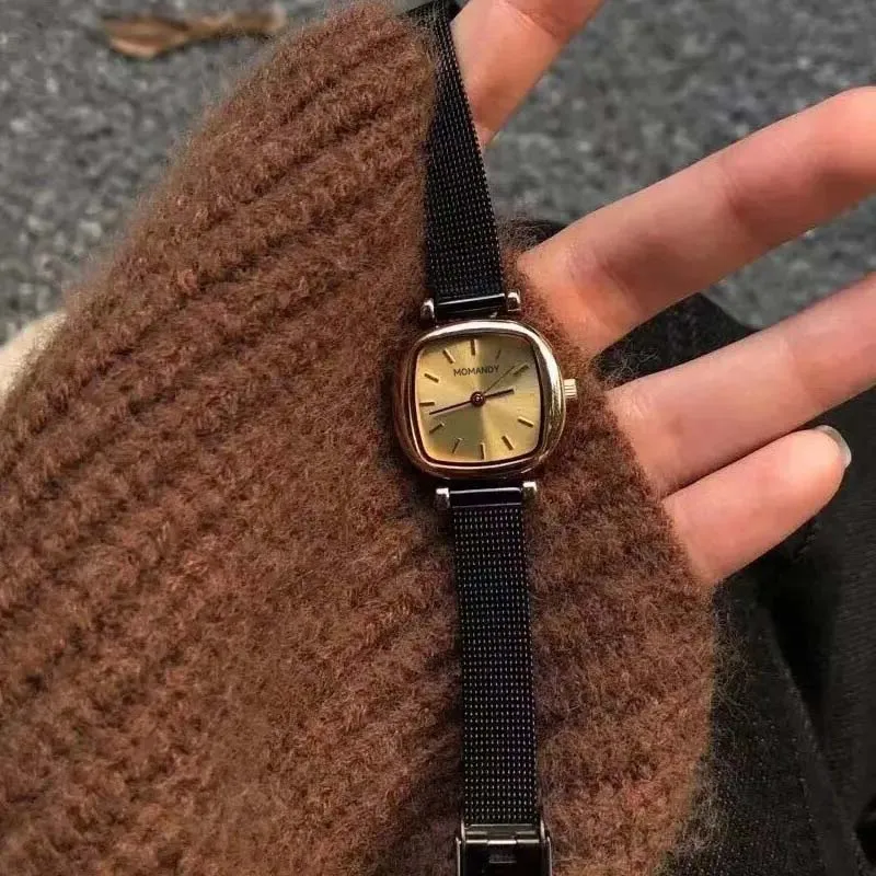Luxury Ladies Wristwatch Simple Square Gold Dial Quartz Waterproof Fashion Female Bracelet Watch