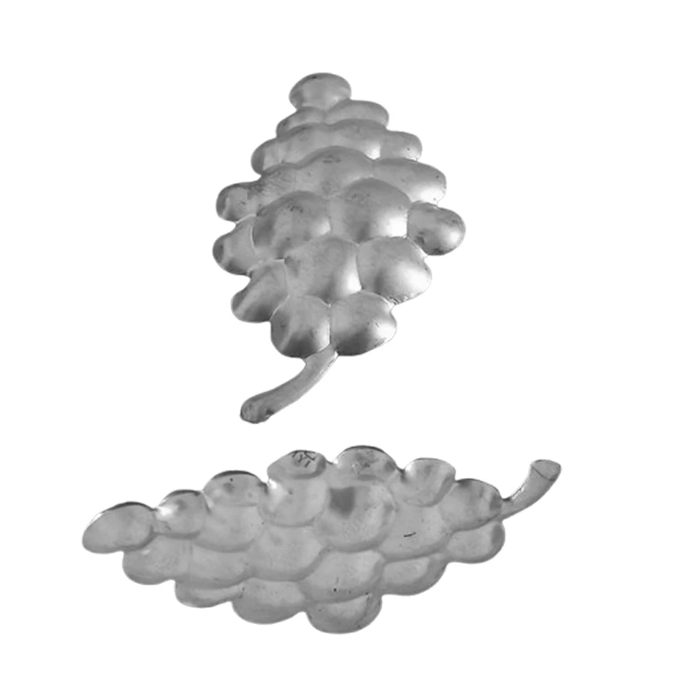 Hand Stamped Metal Leaf Flower Stair Railing Decorative Elements handrail Design Accents outdoor Railings Stamping Iron Grapes