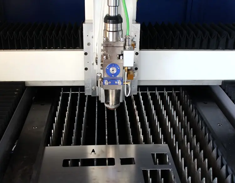 Full enclosed small metal cutting laser machine AKJ6040F low price fiber laser 2kw 1kw 500w