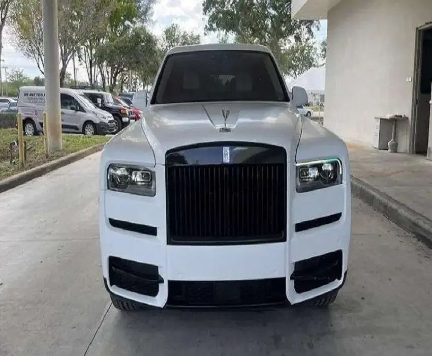 Экспортный готовый Подержанный 2022 ROLLS-ROYCE CULLINAN спортивный внедорожник RHD/LHD