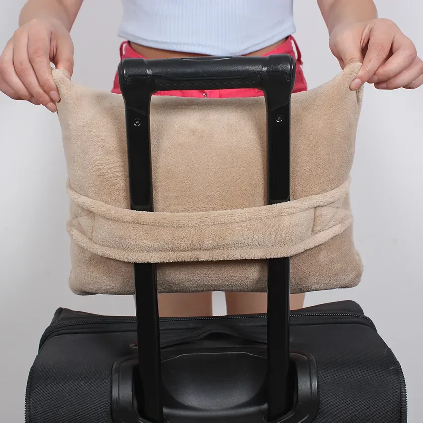 Oem Odm Customized Travel Blanket And Pillow 2 In 1 Travel Blanket