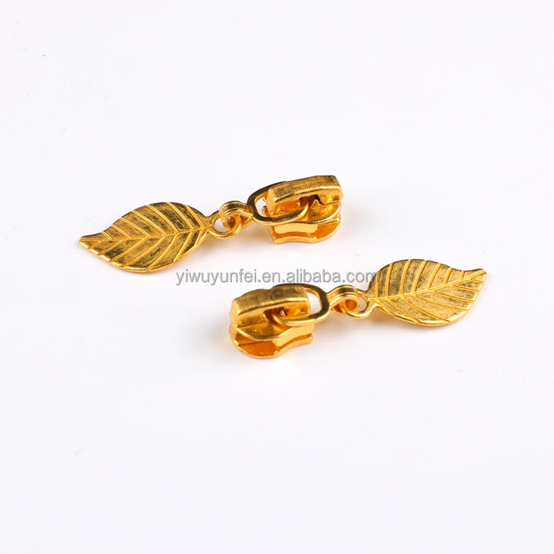 Universal zipper strap logo for luggage chain Cheap slider coil 3# 5# 7# golden metal Leaf zipper slider