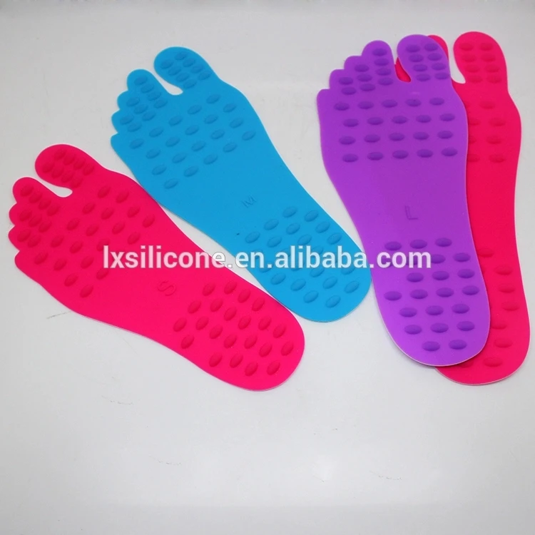 comfortable anti-slip shoe pad cooling silicone flat foot pad for feet
