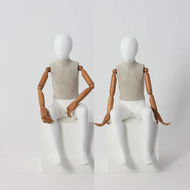 Новый дизайн стекловолокна сидя дети дисплей манекен ребенка размер мальчик завернутый с головой