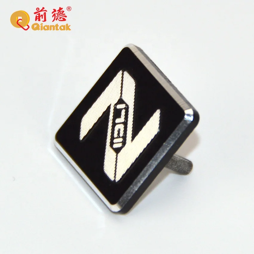 High Quality Custom Logo Nameplate Black Letter Brand Printing on Metal Wholesale Aluminum Nameplate