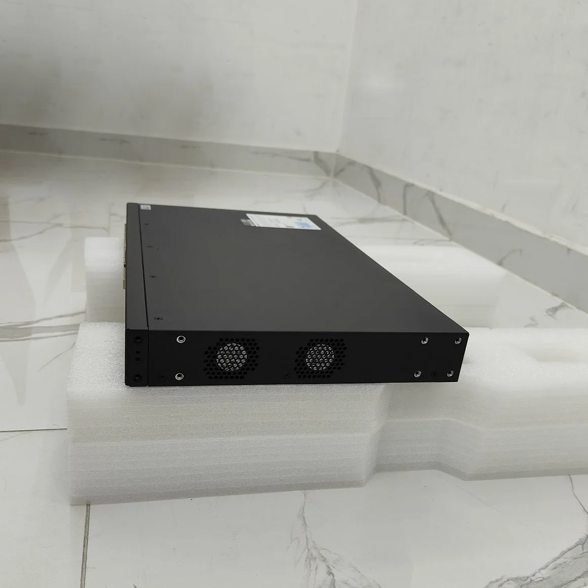 New model LS-S5000-16X-EI 16-port full Gigabit optical port Core network switch for smes VLAN stack link aggregation switch