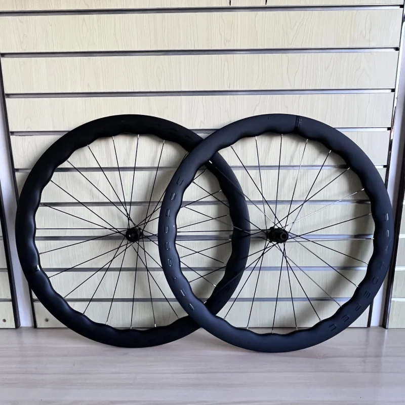 Twitter Road Bike Wavy Wheelset RETROSPEC Retrospec Carbon Fiber Wheel Disc Brake RS Four Bearing 700C Thru Axle Ratchet Wheel