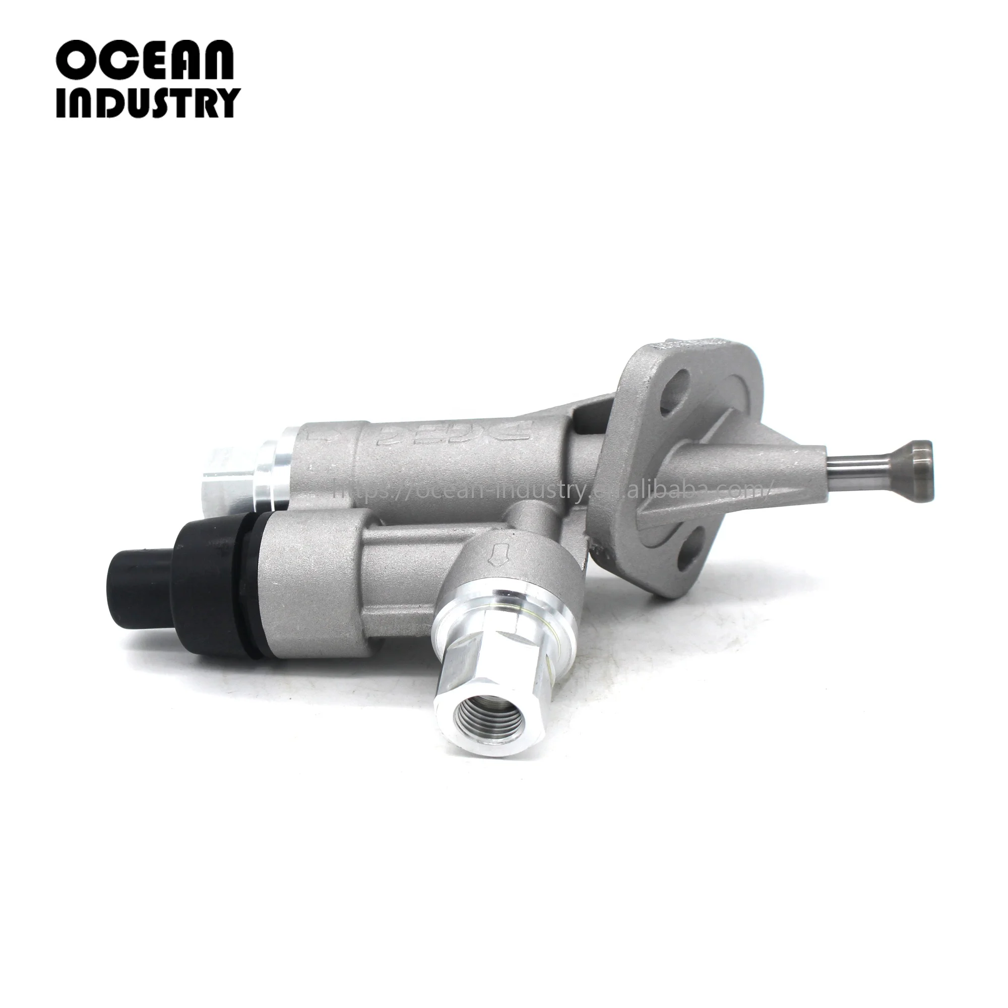 44937767  6BT 6D102  oil transfer pump  apply to truck and excavator PC200-6 PC220-6 PC200-7 PC210-7 PC220-7