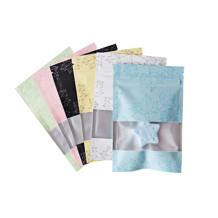In Stock and Custom 3 Side Seal Food Packaging Maple Leaf Pattern Printed Zipper Bag Aluminum Foil Inside Colorful Window Pouch