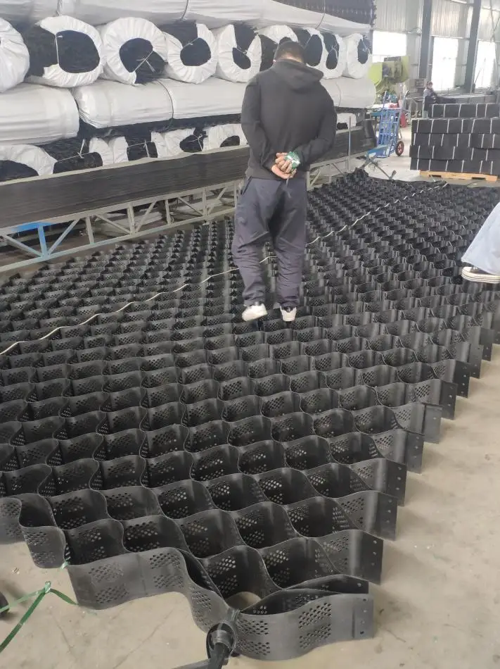 Road material geomalla nomex honeycomb dirt locker plastic hdpe geomalla geocell 100 for concrete