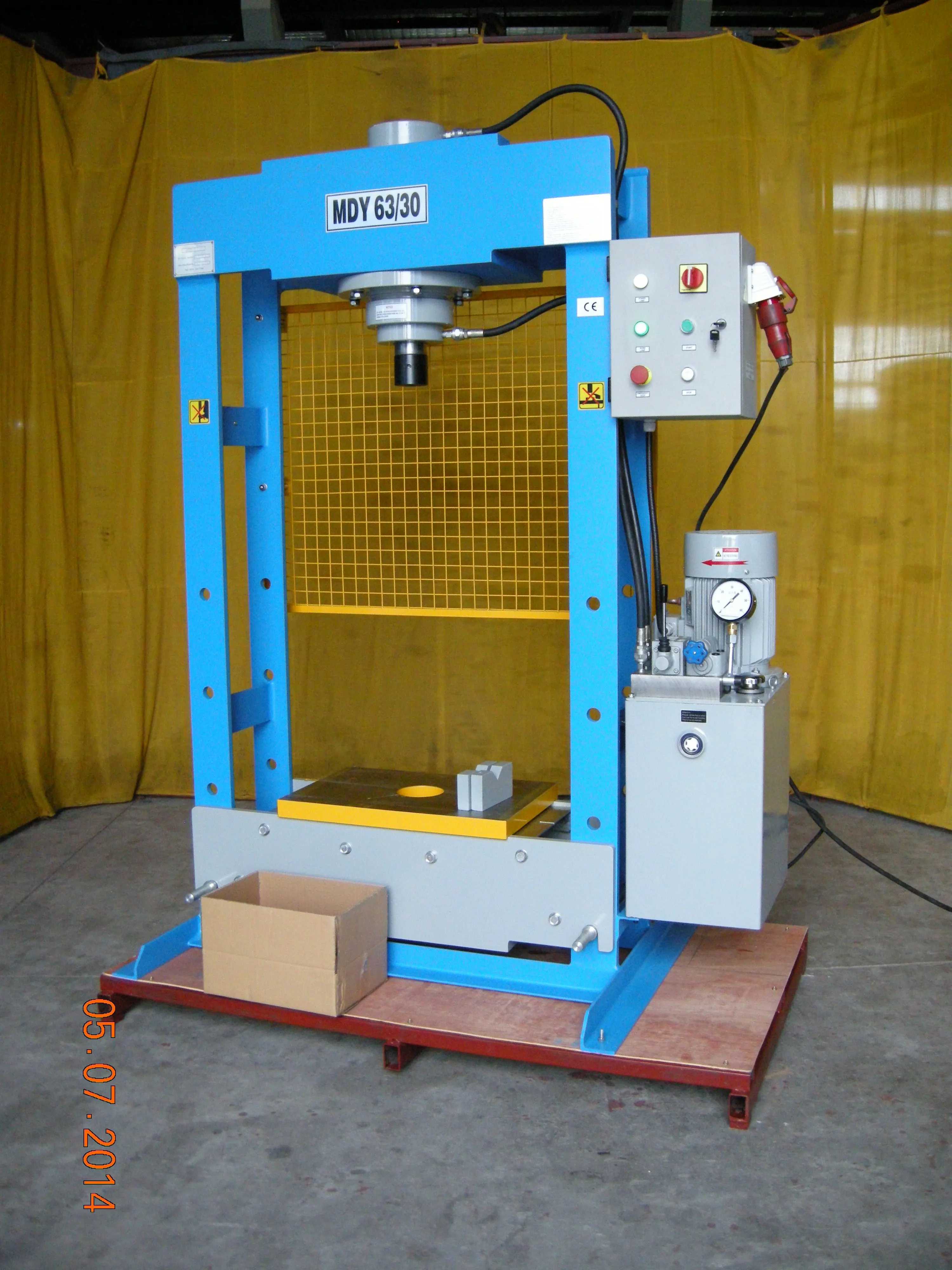 MDY series 30-600 ton Power-operated Hydraulic press