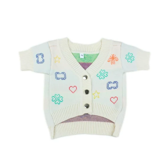 Ropa Barata Para Perros Very High Quality Popular Logo White Cat Sweater Fashion Dog Clothes Cute Pink Hearts Knit Dogs Sweater