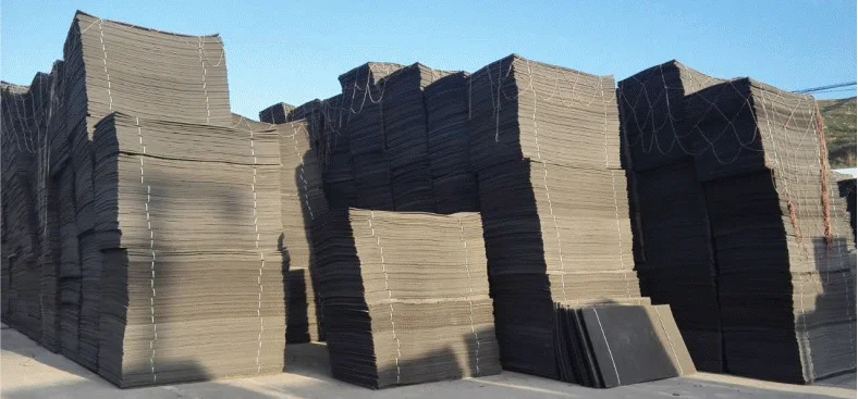 Expansion  bitumen board joint filler in construction