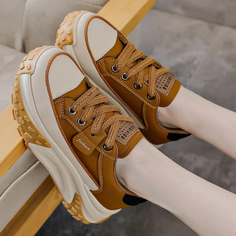 Hot sale Women Thick-soled Walking Shoes White PU Leather Spring Autumn Fashion Woman Chunky Sneakers with 5CM Thick