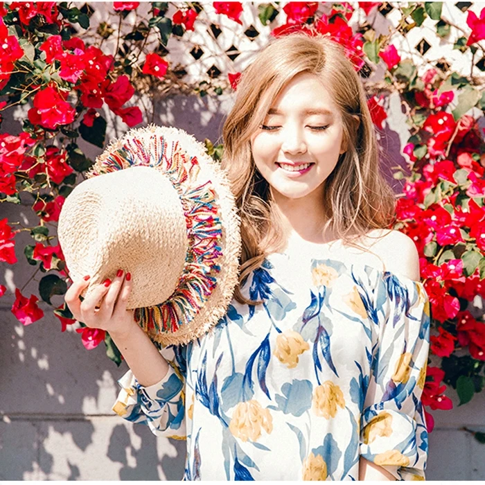 
2021 Sweet Color tassel decoration Raffia Straw Hat INS hand-woven straw hat fashion sun visor 