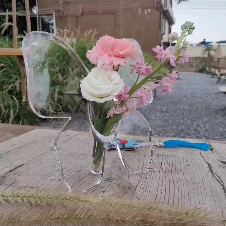 Clear Acrylic Butterfly Vase Acrylic Frame Art Deco Vase Decoration of Consoles and Various Desktops House Warming Gifts