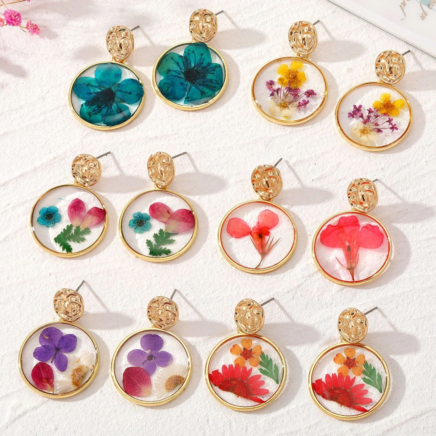 European Jewelry Retro Natural Dried Flower Earrings Glue Daisy Flower Earrings Pastoral Style Transparent Earring