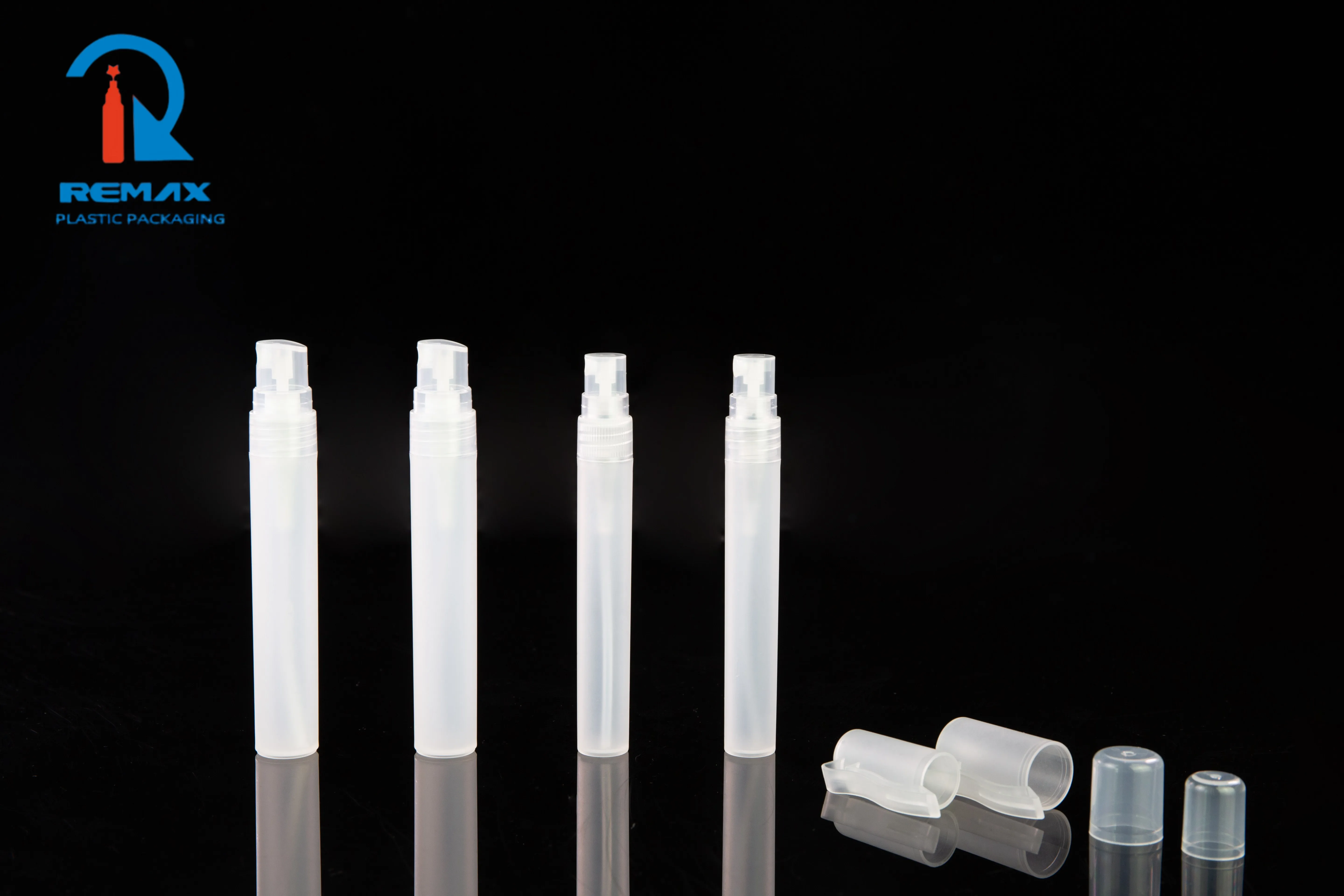 Wholesale Mini Empty Bottle 5ml 8ml Plastic Perfume Bottle Hand With Keychain Antibacterial Fine Mist liquid Sanitiser Spray Pen