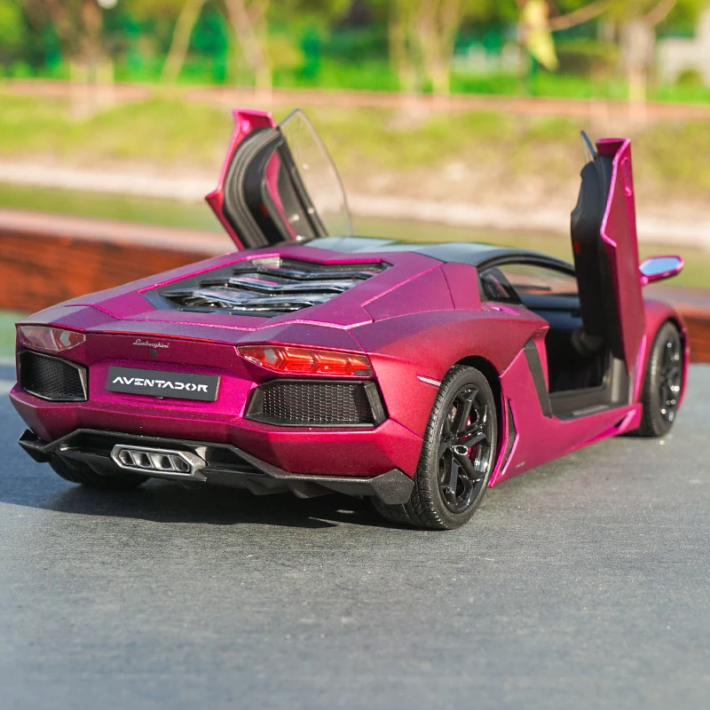 1:18 литья под давлением модели FX оригинальный LP700-4 брелок для автомобильных ключей модель подарка
