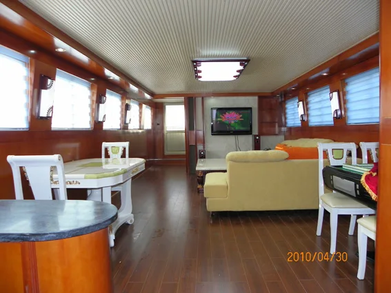 Bestyear House Boat Fiberglass boat house yacht
