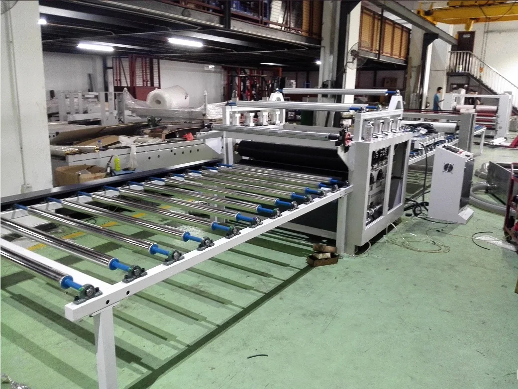 TC Высококачественная многофункциональная деревообрабатывающая машина ПВХ/бумага прилипающая для ламинирования холодного клея