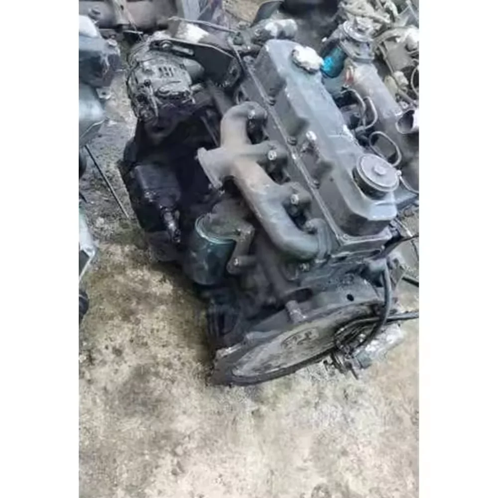 Second Hand Used Diesel engine sale Engine Assembly TD27 without gearbox