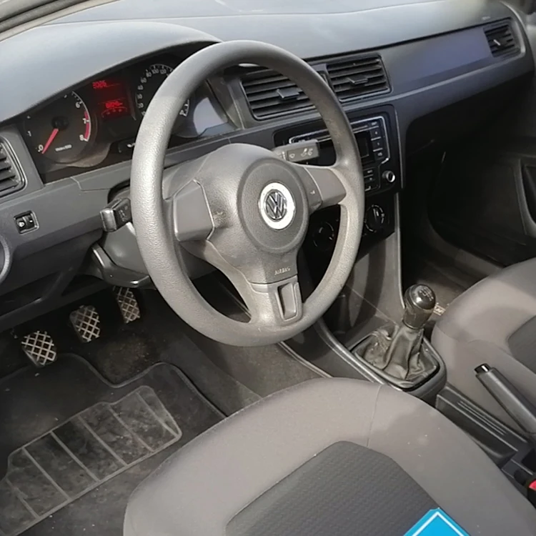  Высокое качество низкая цена подержанные автомобили Santana для пеших прогулок