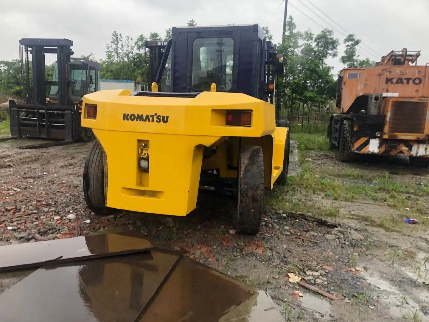 Подержанный дизельный вилочный погрузчик komats 15ton 16t сделано в