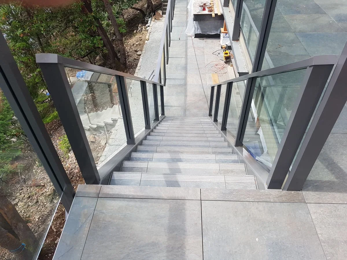 customized aluminum balcony cottages glass railing Balustrades Handrails for Stairs stair glass railing