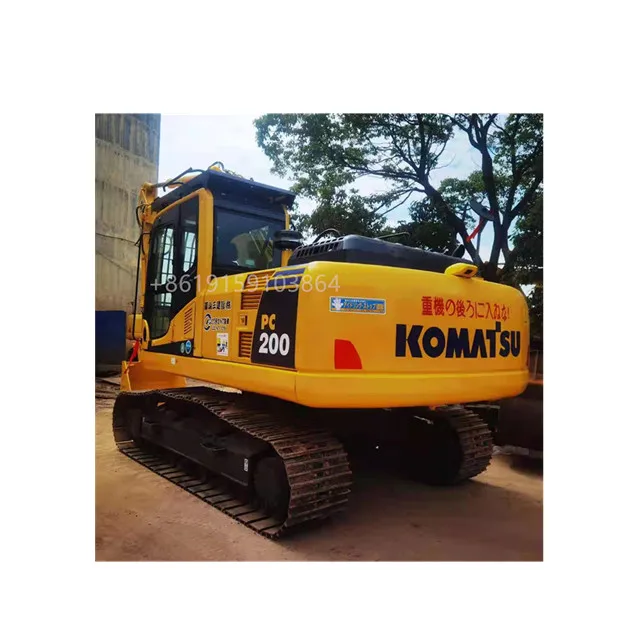 Komatsu PC200-8 б/у среднего экскаватора