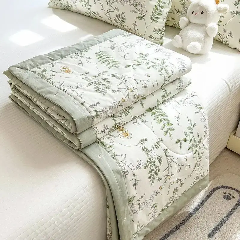 Легкое постельное белье из полиэстера и льна