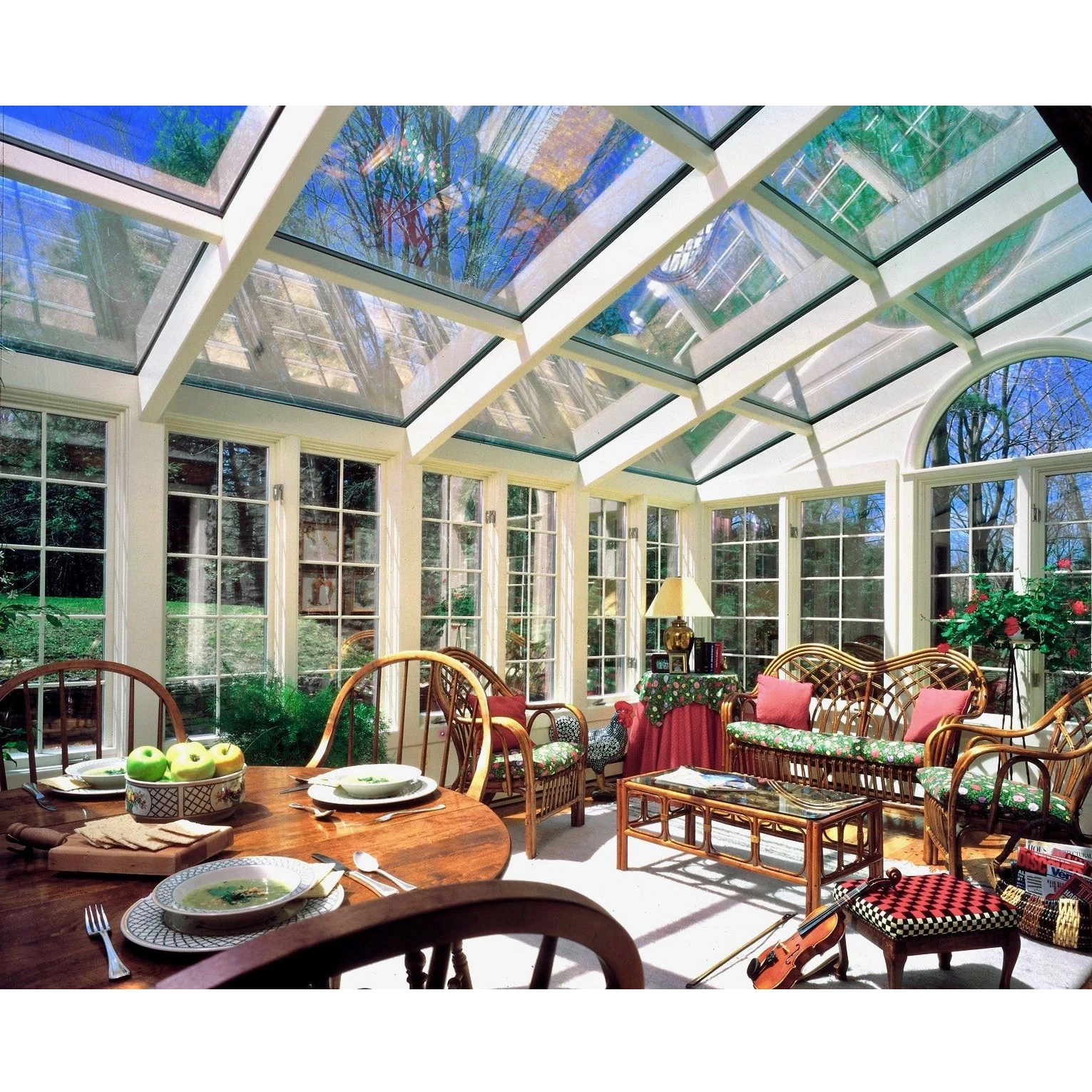 Low-E Prefabricated Glass House Cabins And Garden Rooms Products Aluminium Cabins And Garden Room House Doorwin Glass Sunroom