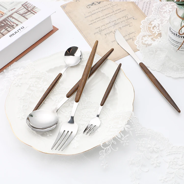 Amazon Hot Sale 5pcs Stainless Steel Metal Spoons And Forks Set With Wooden Handle