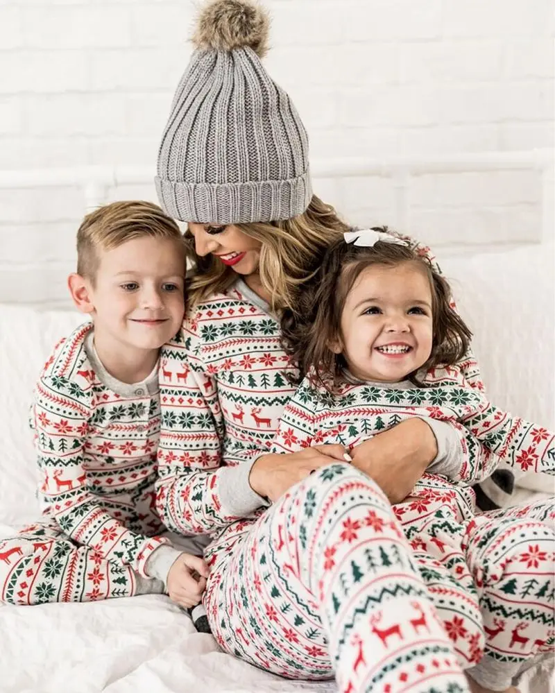 CR203 custom long sleeve trees deer print family outfits matching merry christmas pajama sets for family