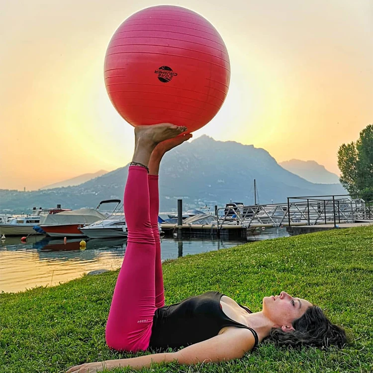 2020 новый модный тренировочный Красочный ПВХ упражнение Радуга индивидуальный надувной мяч для йоги