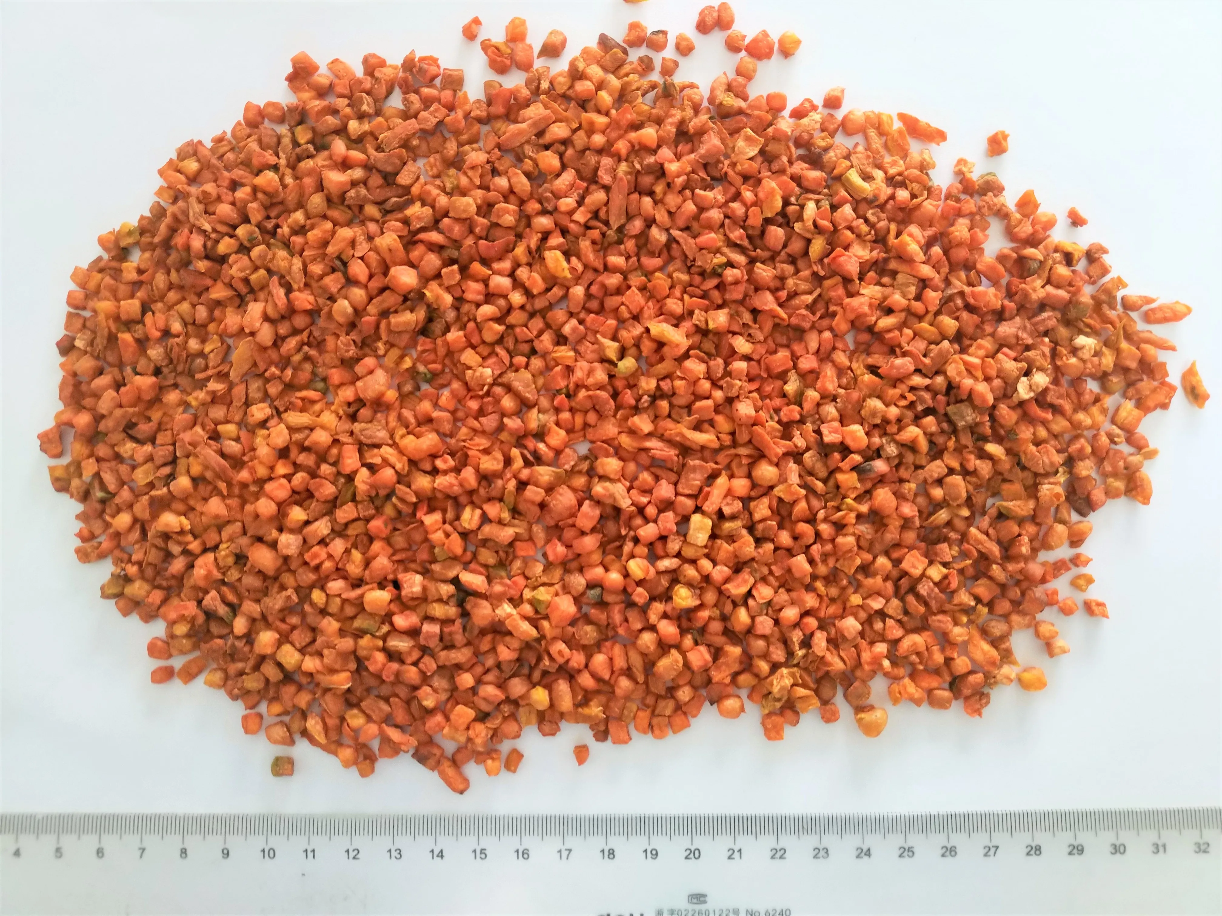 Puffed Carrot Cubes Dried Carrot Granules Instant Food Carrot for Snack