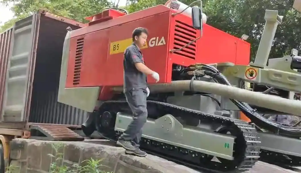 Integrated Open Pit Portable Air Compressor Stone Mountain Borehole Drilling Machine price