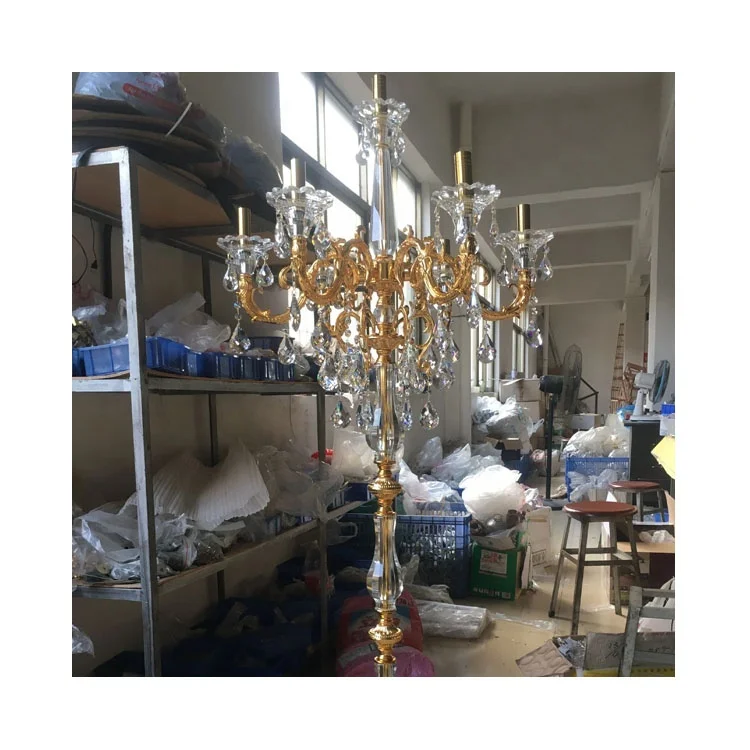 Indoor decorative luxury floor lamp hotel villa decoration golden standing lamp crystal floor chandelier manufactures wholesale