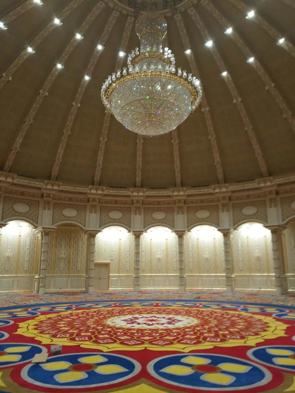 
Large Size Persian Muslim Prayer Rug Palace Lobby Hotle Wool Nylon Custom Prayer Mat 