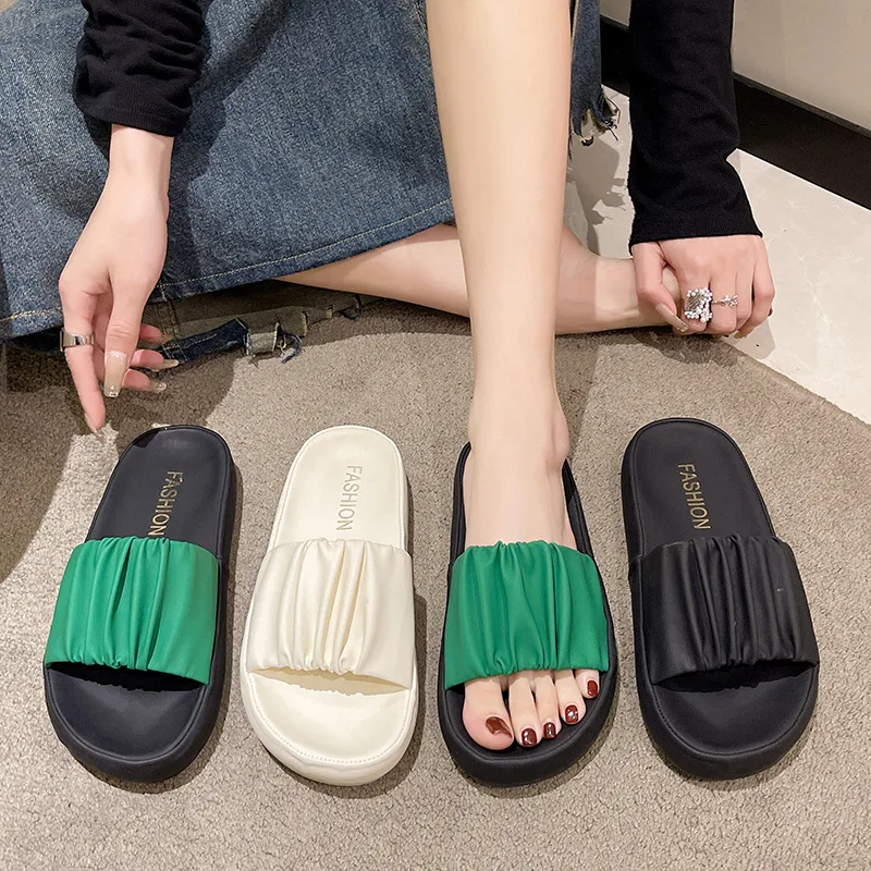 Free Sample Footwear Popular Girl Korean Summer Beach Platform Sandals Fashion Outdoor Indoor Soft Bread Eva Slippers For Women