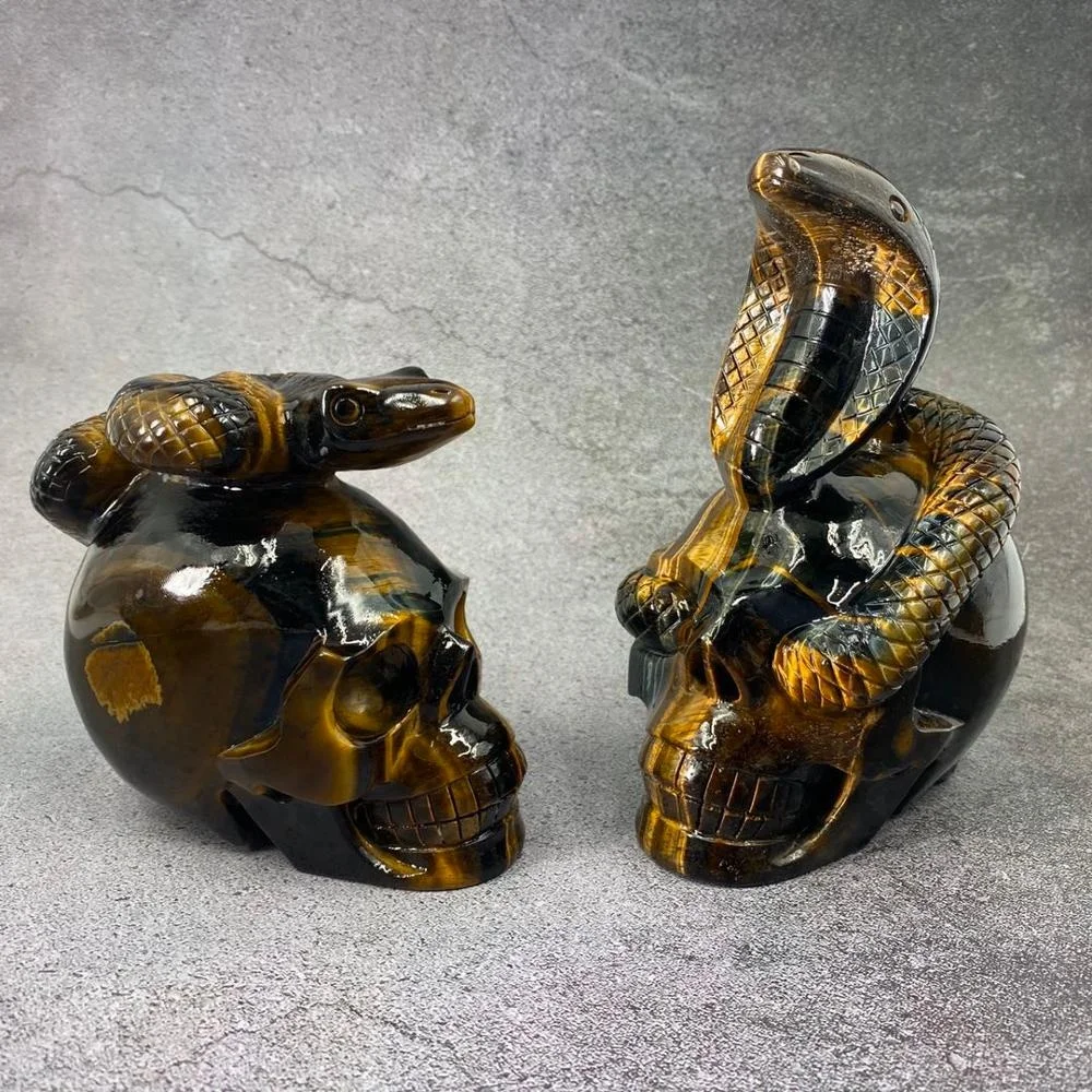 Customized product hand carved crystal skull with snake art sculpture folk crafts tiger eye skull for decoration
