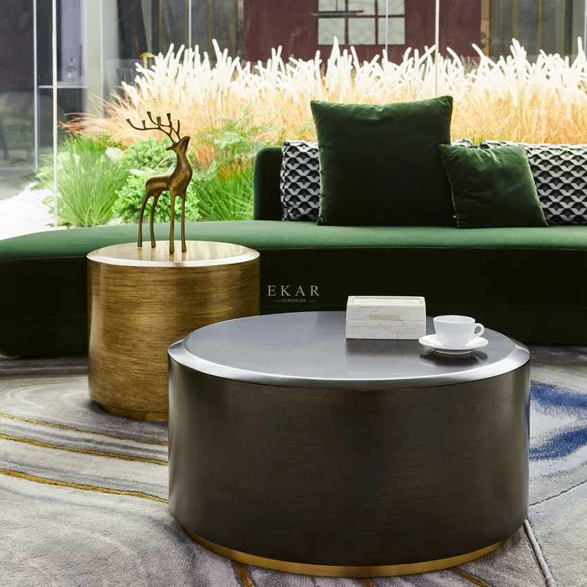 Nordic Designer Unique Banana Shape Curved Sofa Light Luxury Couch Living Room Furniture Moon Customizable Velvet Sofa