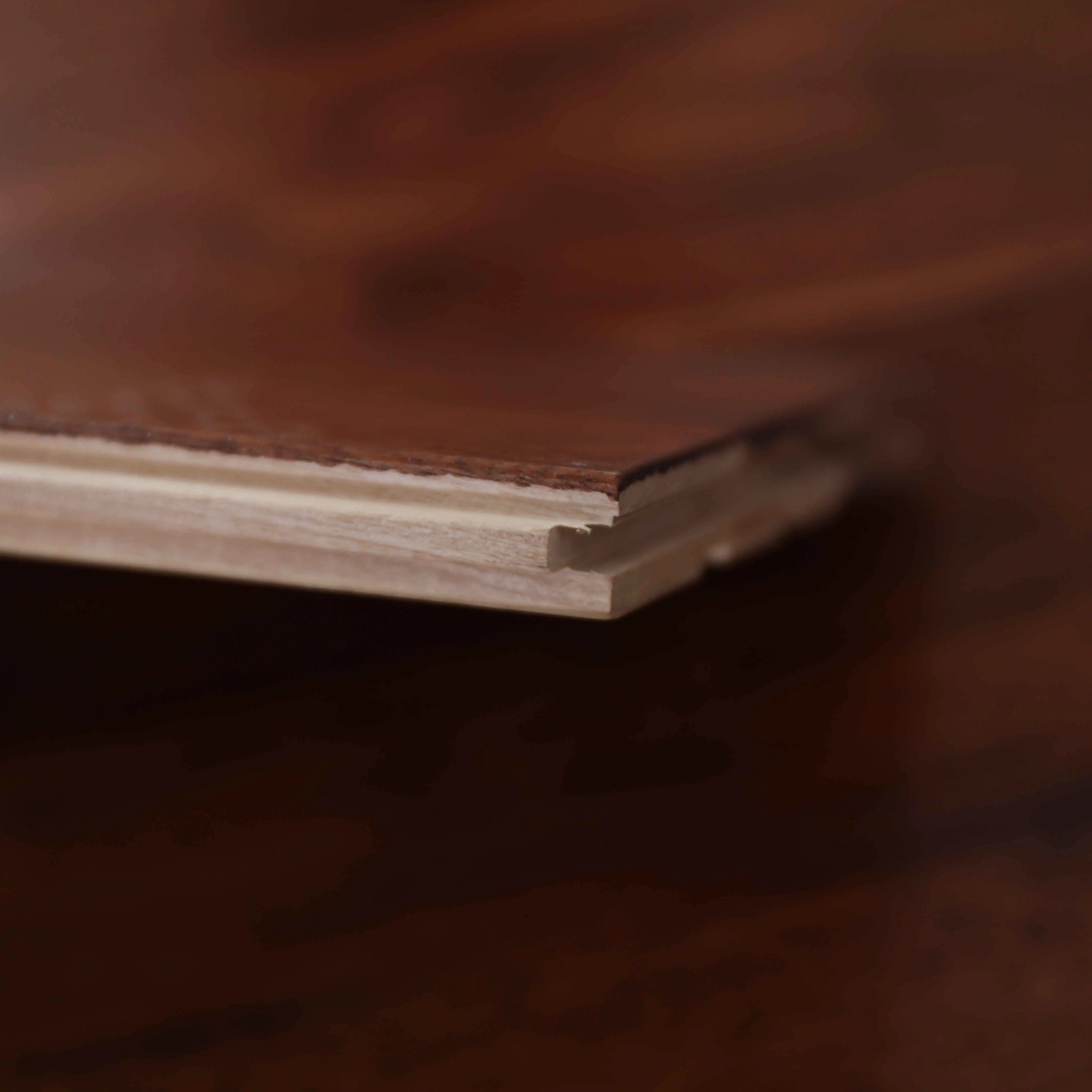 
18mm Oak Solid Wood Wire Brushed Invisible Hand Scraped Flooring 